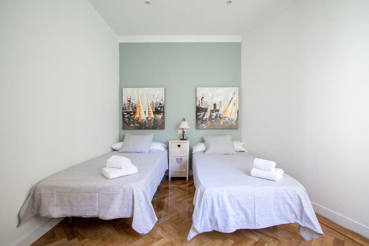 Apartamentos Dali Μαδρίτη Εξωτερικό φωτογραφία